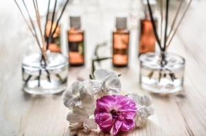 Benefits of Flowers in Your Bedroom!